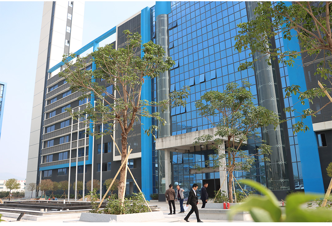 市政協原主席梁國安蒞臨肇慶新廠區調研工作_13.jpg